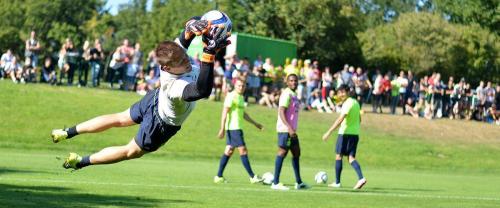 324f2fb9-d6e2-4b6a-dd80-350e6c81f26b